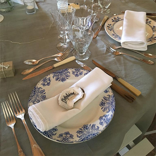 table assiettes plates - location vaisselle ancienne revisite