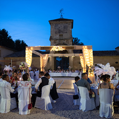 location vaisselle ancienne mariage